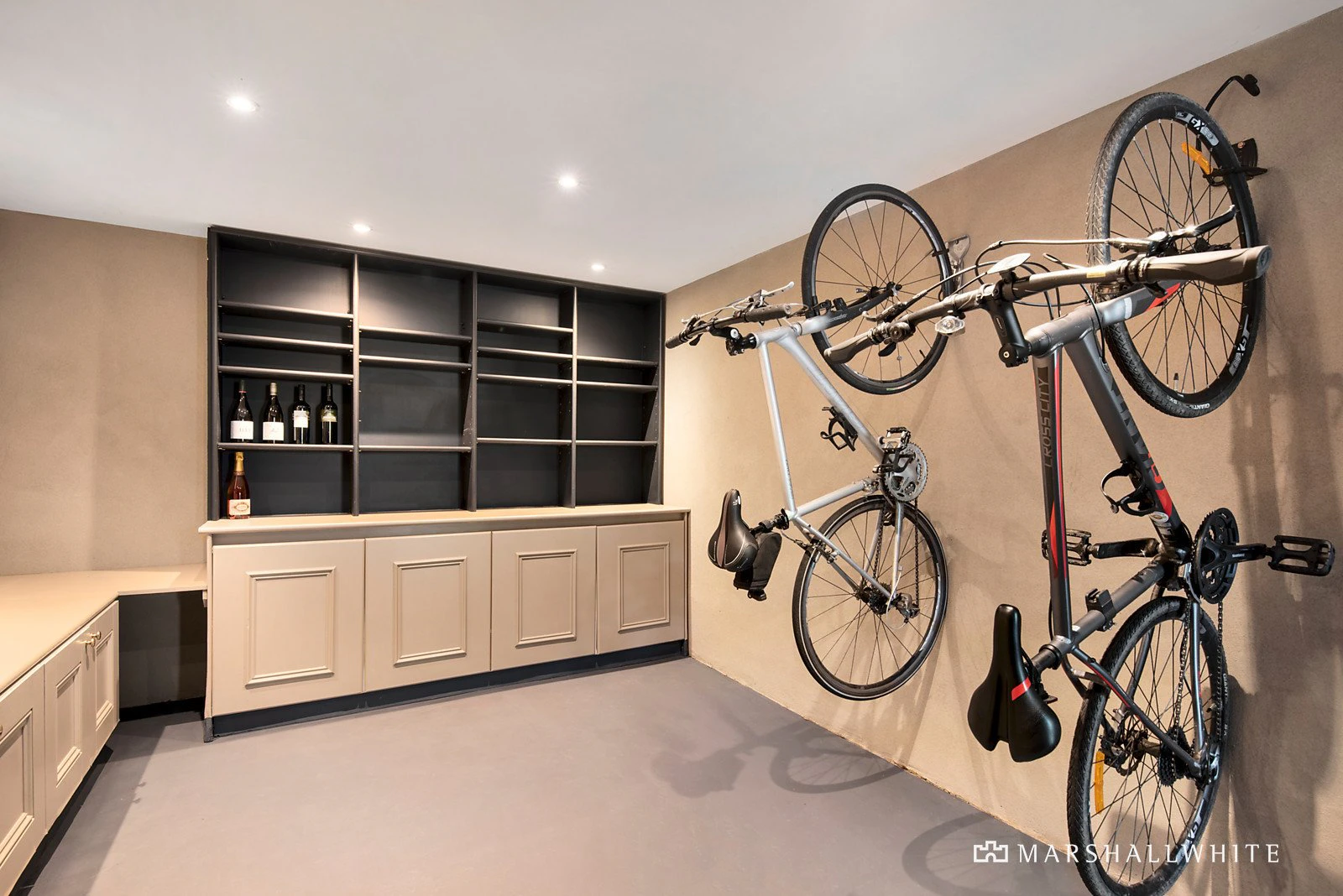 6 Victor Avenue, Kew, VIC