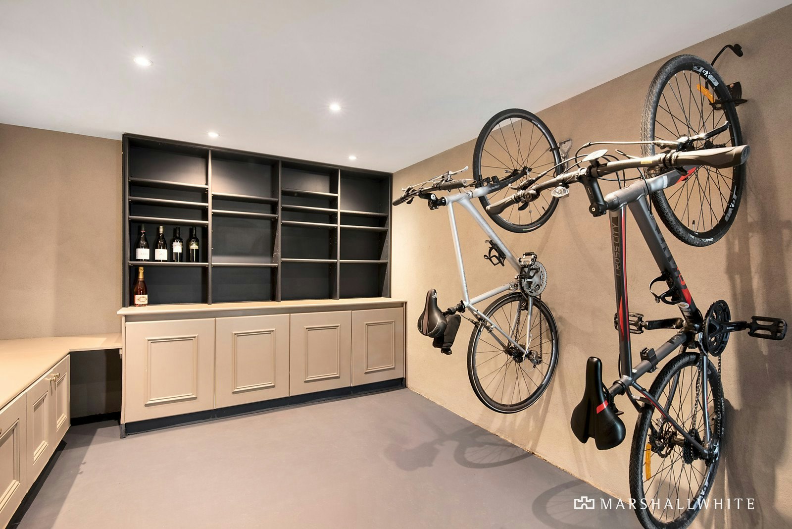 6 Victor Avenue, Kew, VIC