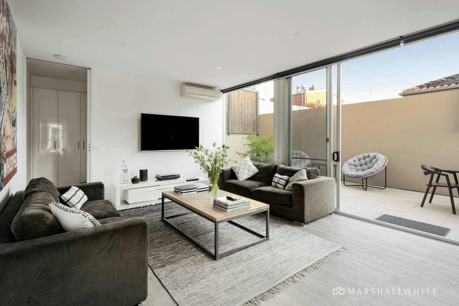 2/27 Irymple Avenue, Glen Iris, VIC