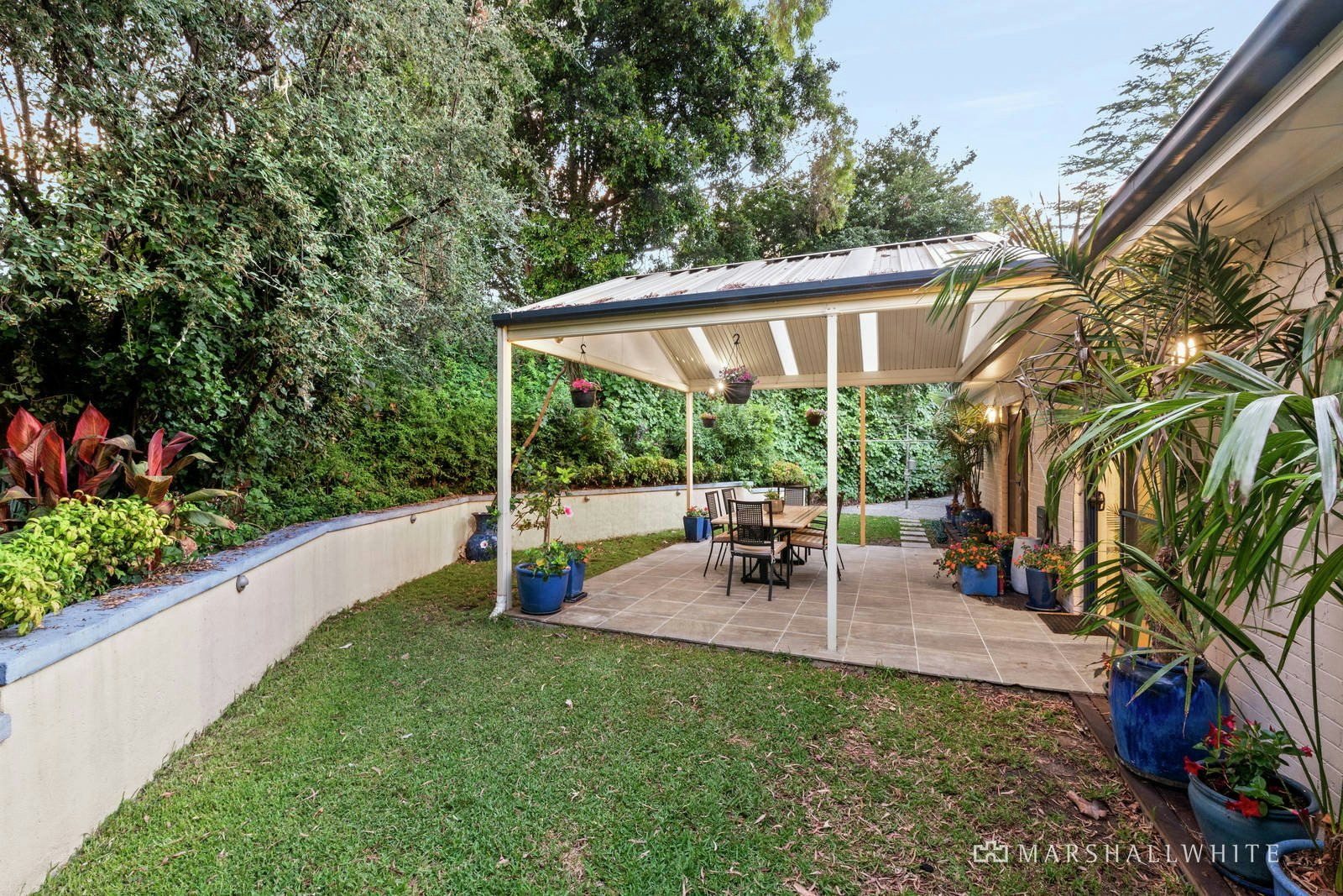 2 Aumann Court, Mont Albert North, VIC