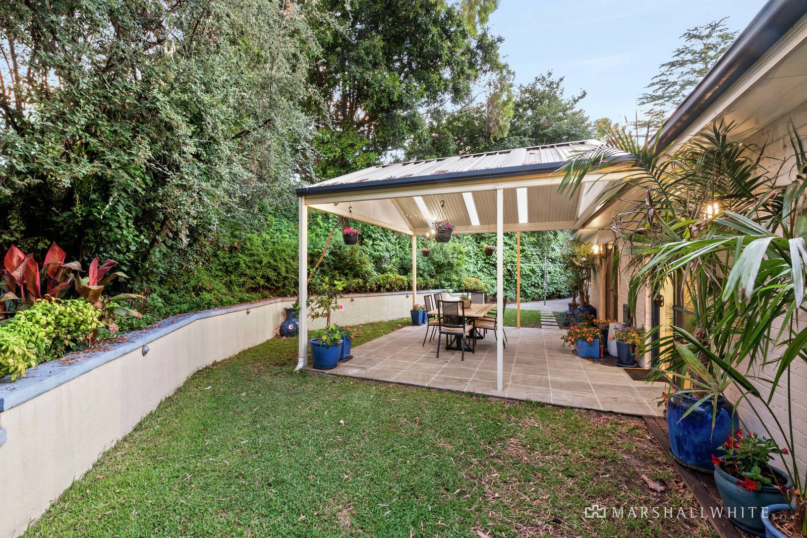 2 Aumann Court, Mont Albert North, VIC