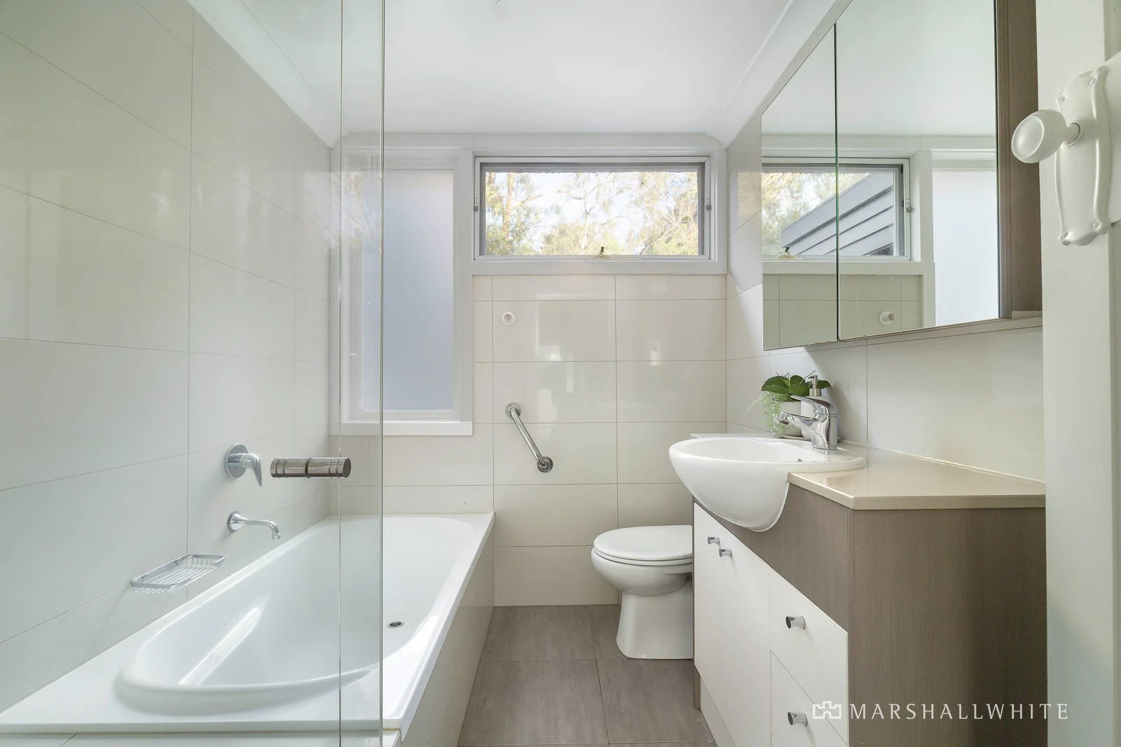 84 Asling Street, Brighton, VIC