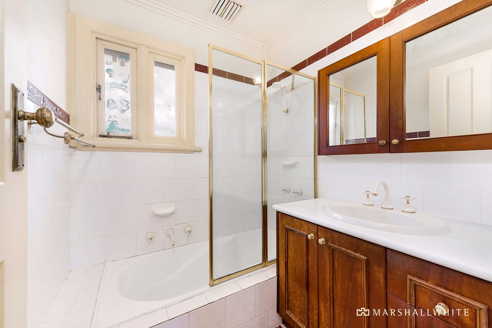 2 Hood Street, Hampton, VIC