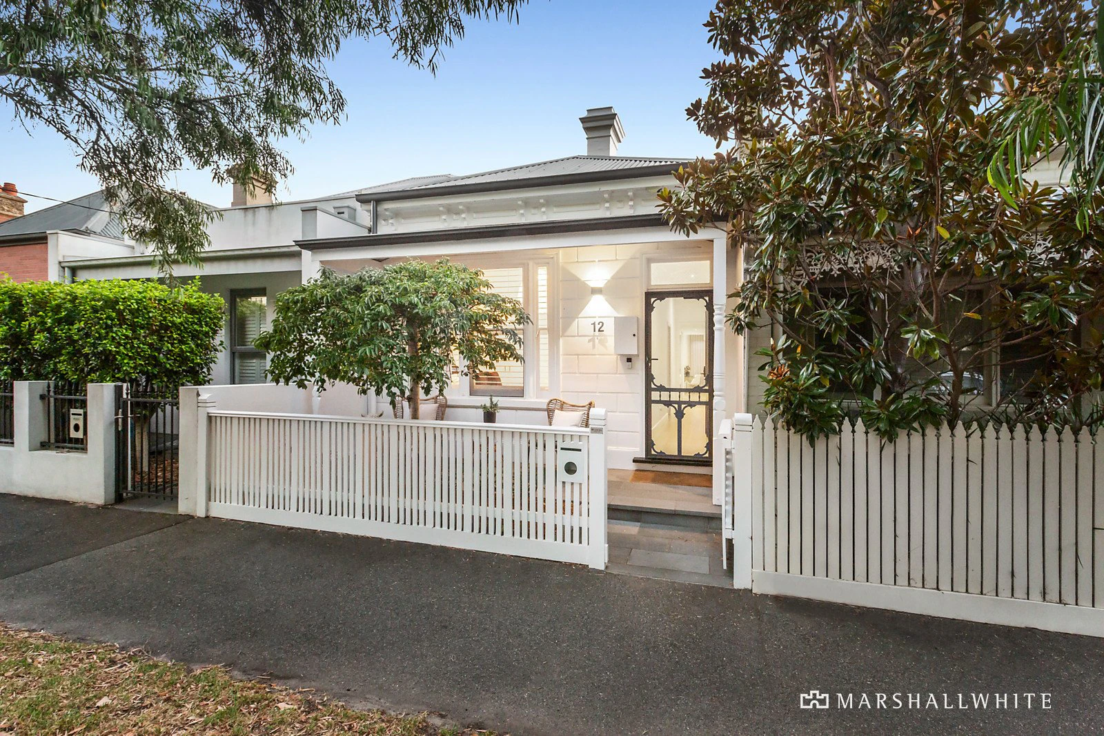 12 Danks Street, Albert Park, VIC