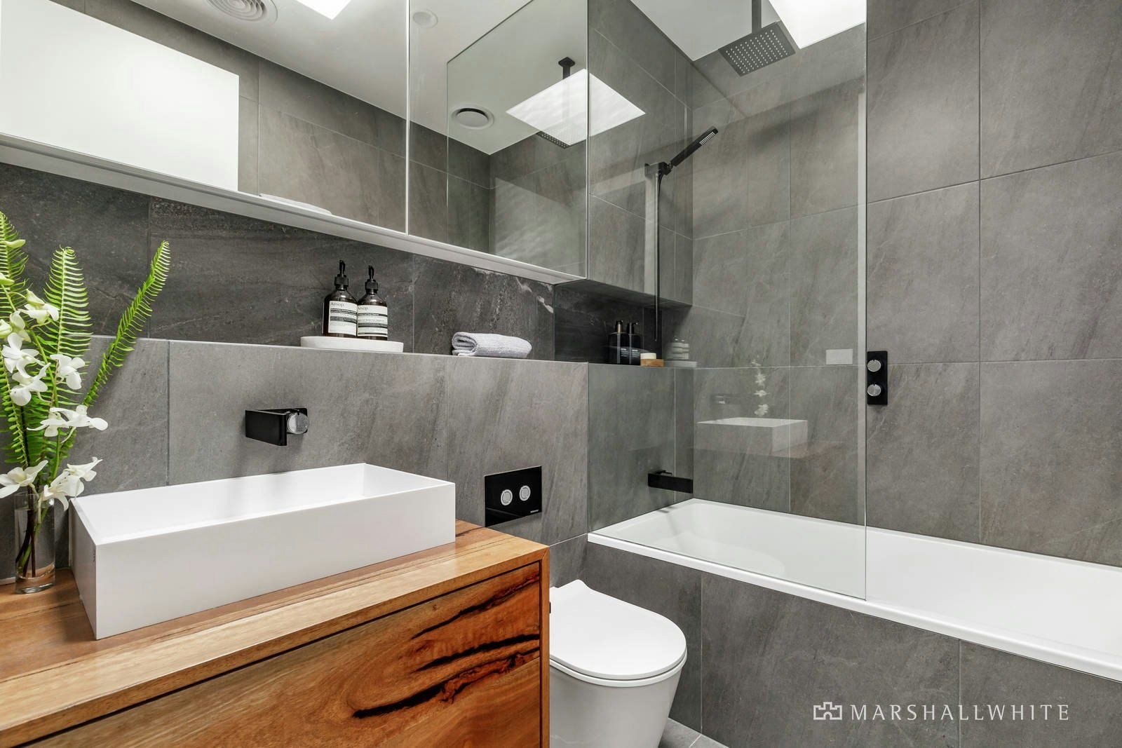 1/53 Cromwell Road, South Yarra, VIC