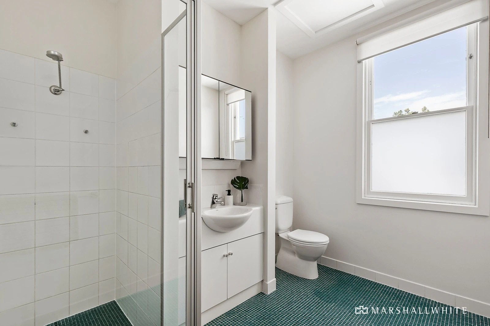 19 Carter Street, Albert Park, VIC