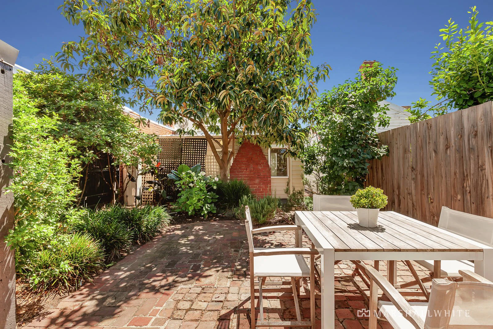7 Cambridge Street, Armadale, VIC