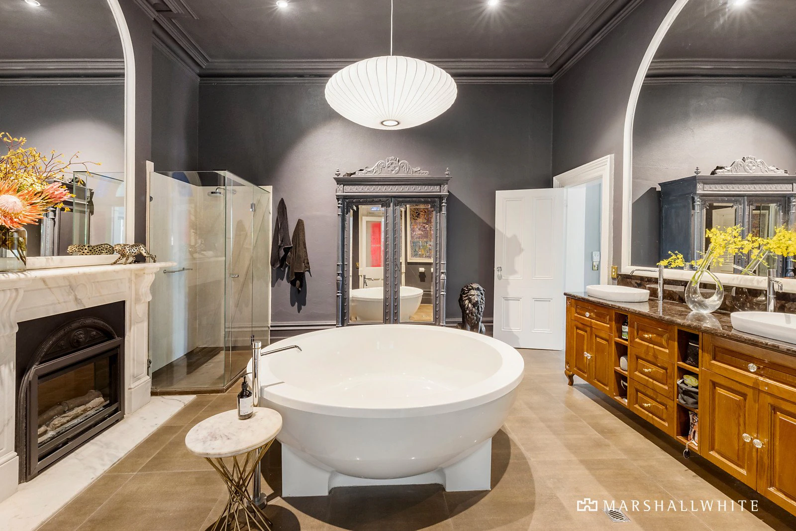 1/25 Queens Road, Melbourne, VIC