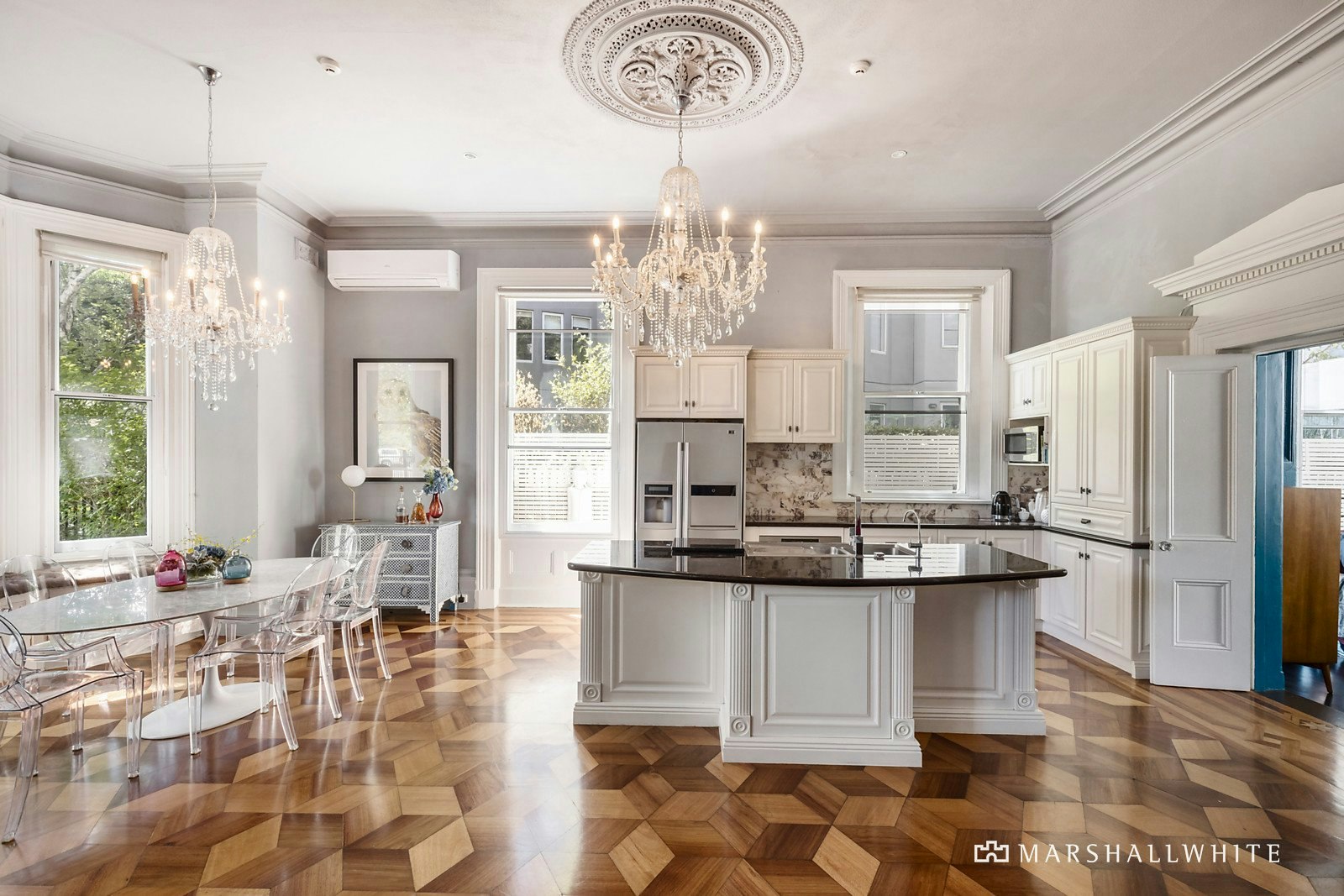 1/25 Queens Road, Melbourne, VIC