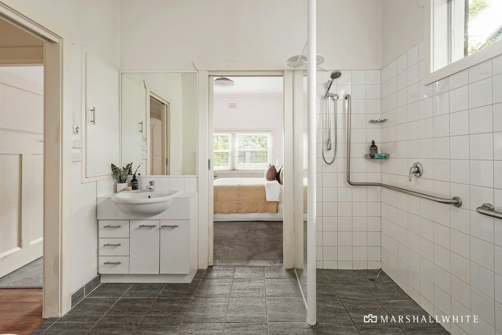 6 Myrniong Grove, Hawthorn East, VIC