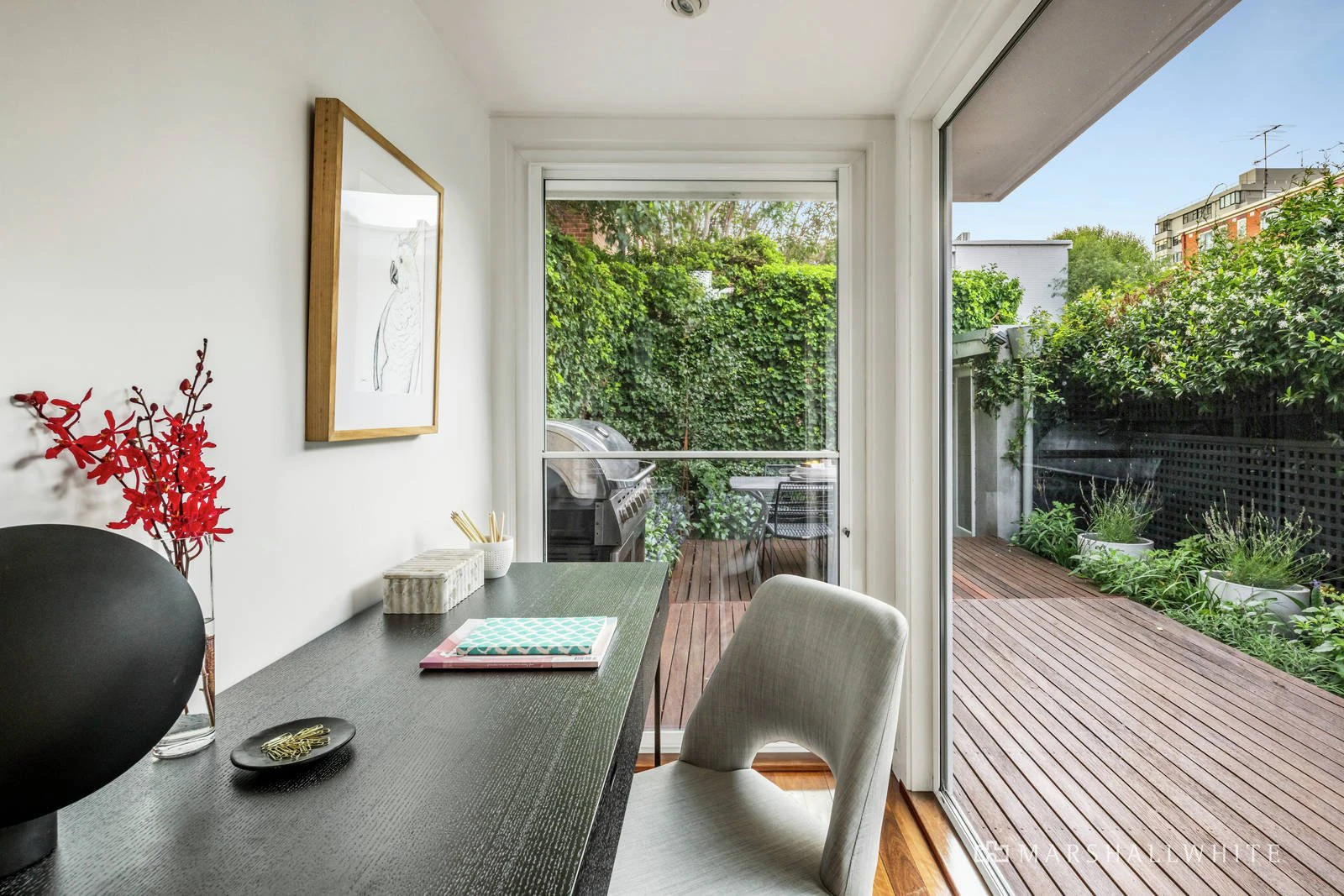 2/33 Tintern Avenue, Toorak, VIC