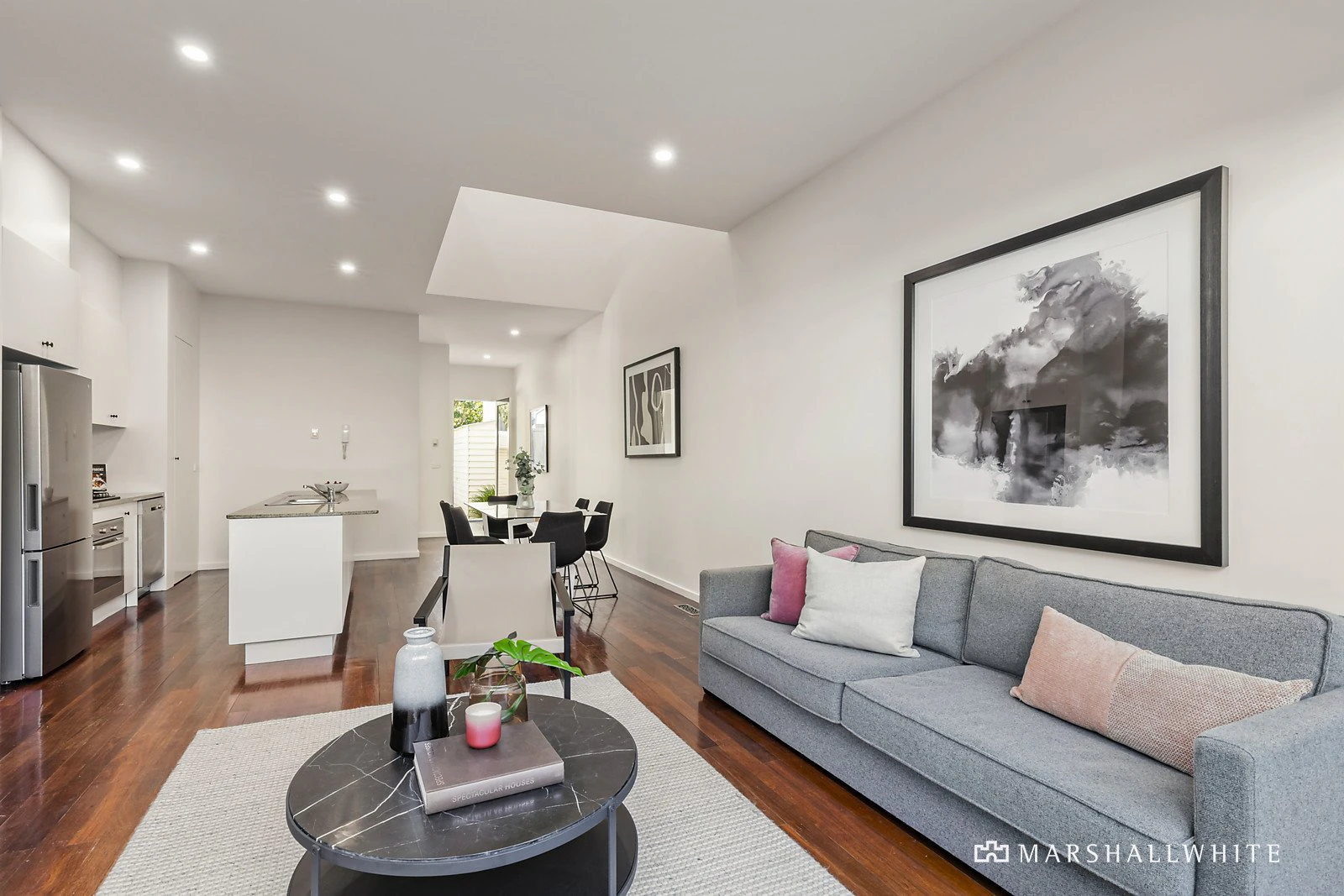 19 Carter Street, Albert Park, VIC