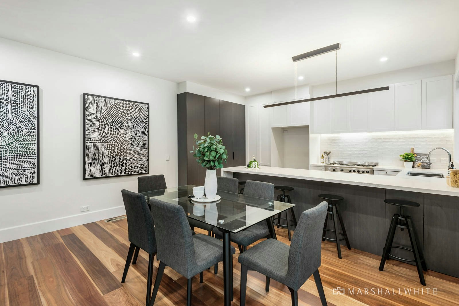 1 Bickleigh Court, Glen Iris, VIC