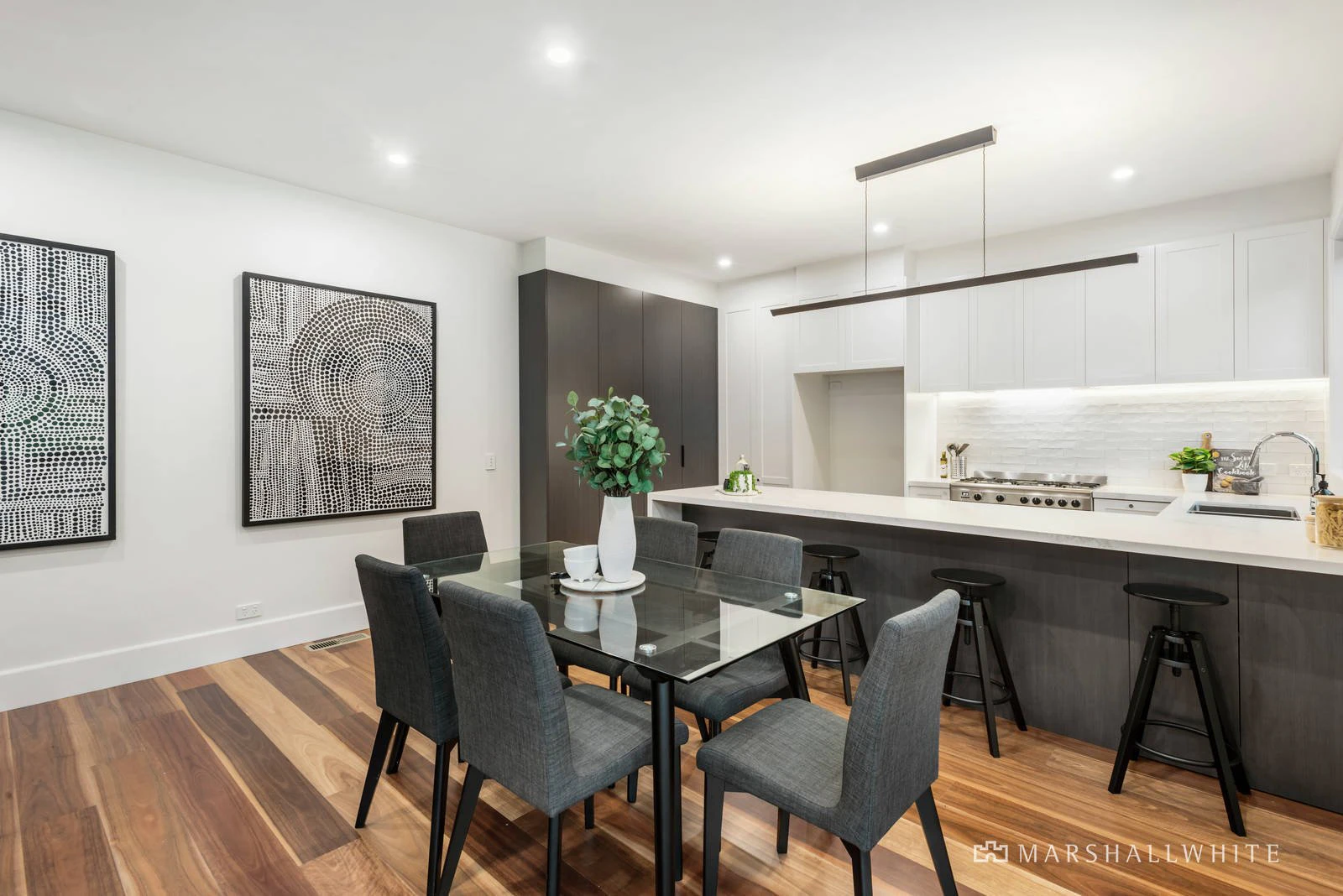 1 Bickleigh Court, Glen Iris, VIC