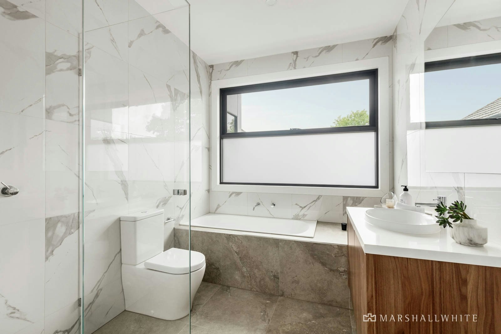 8A Sherwood Road, Surrey Hills, VIC