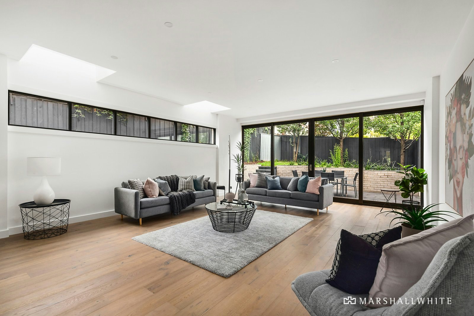 8A Sherwood Road, Surrey Hills, VIC