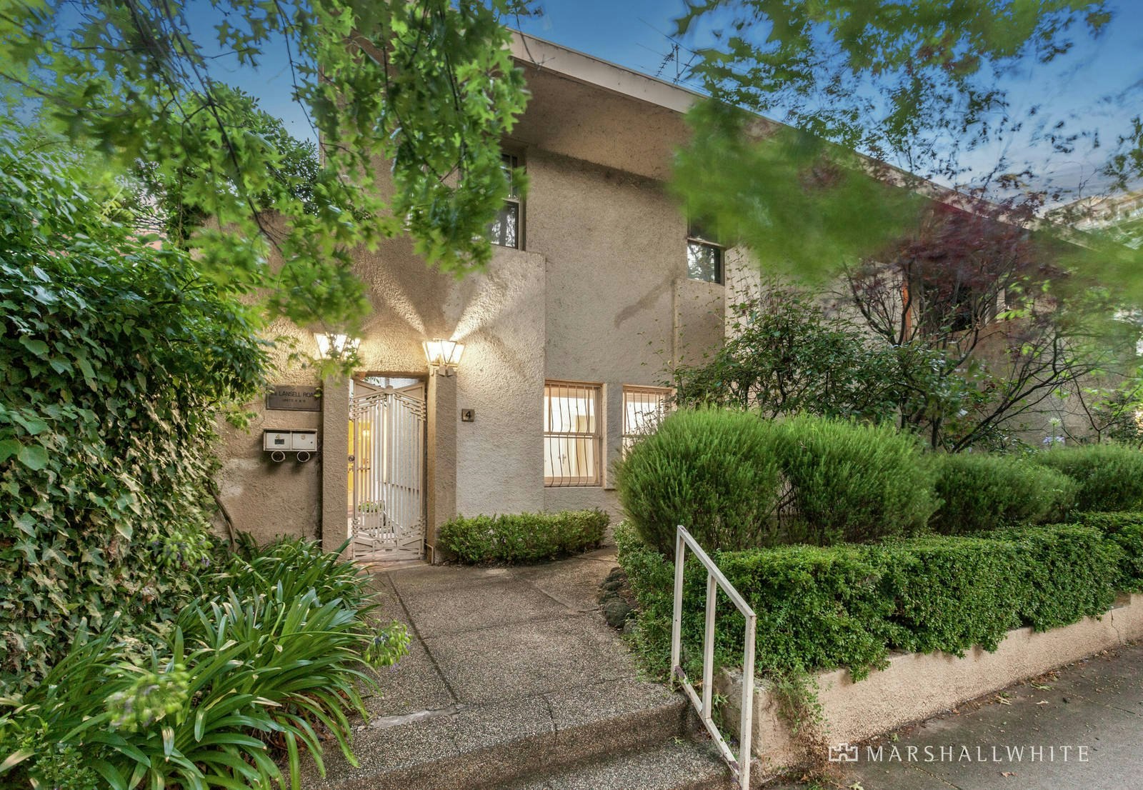 4/2a Lansell Road, Toorak, VIC