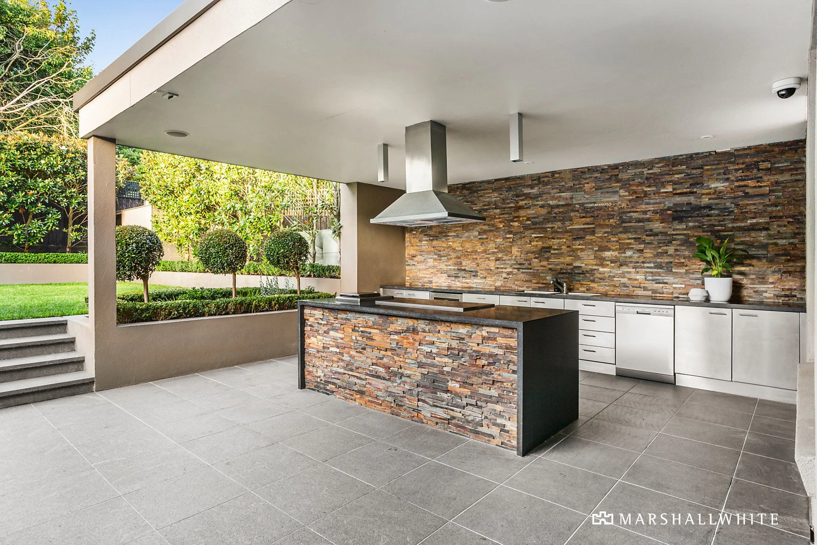 13 Pine Avenue, Camberwell, VIC