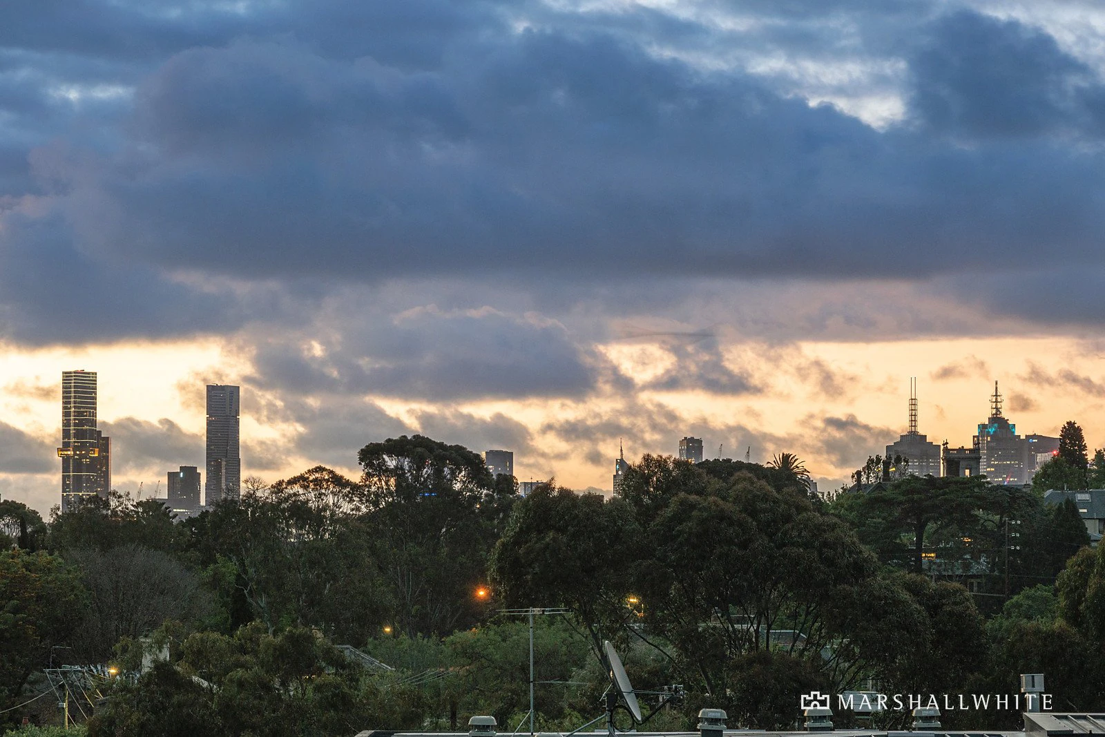 2/9 Power Avenue, Hawthorn, VIC