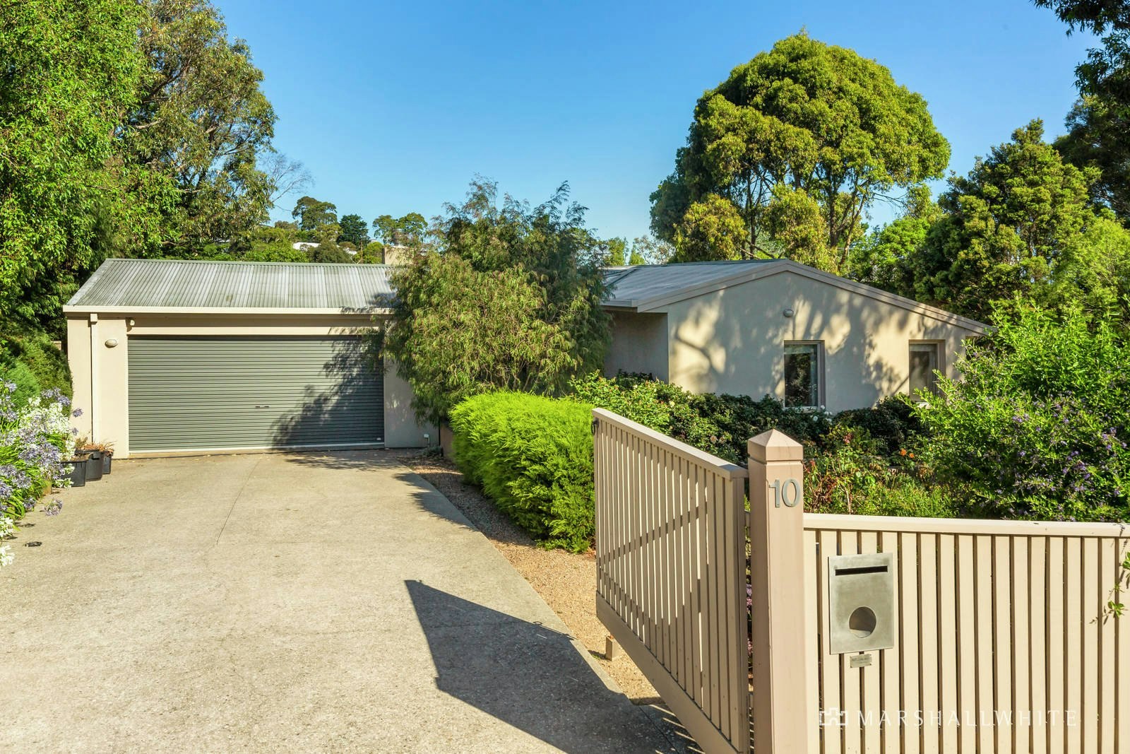 10 Sea Haze Court, Mount Eliza, VIC