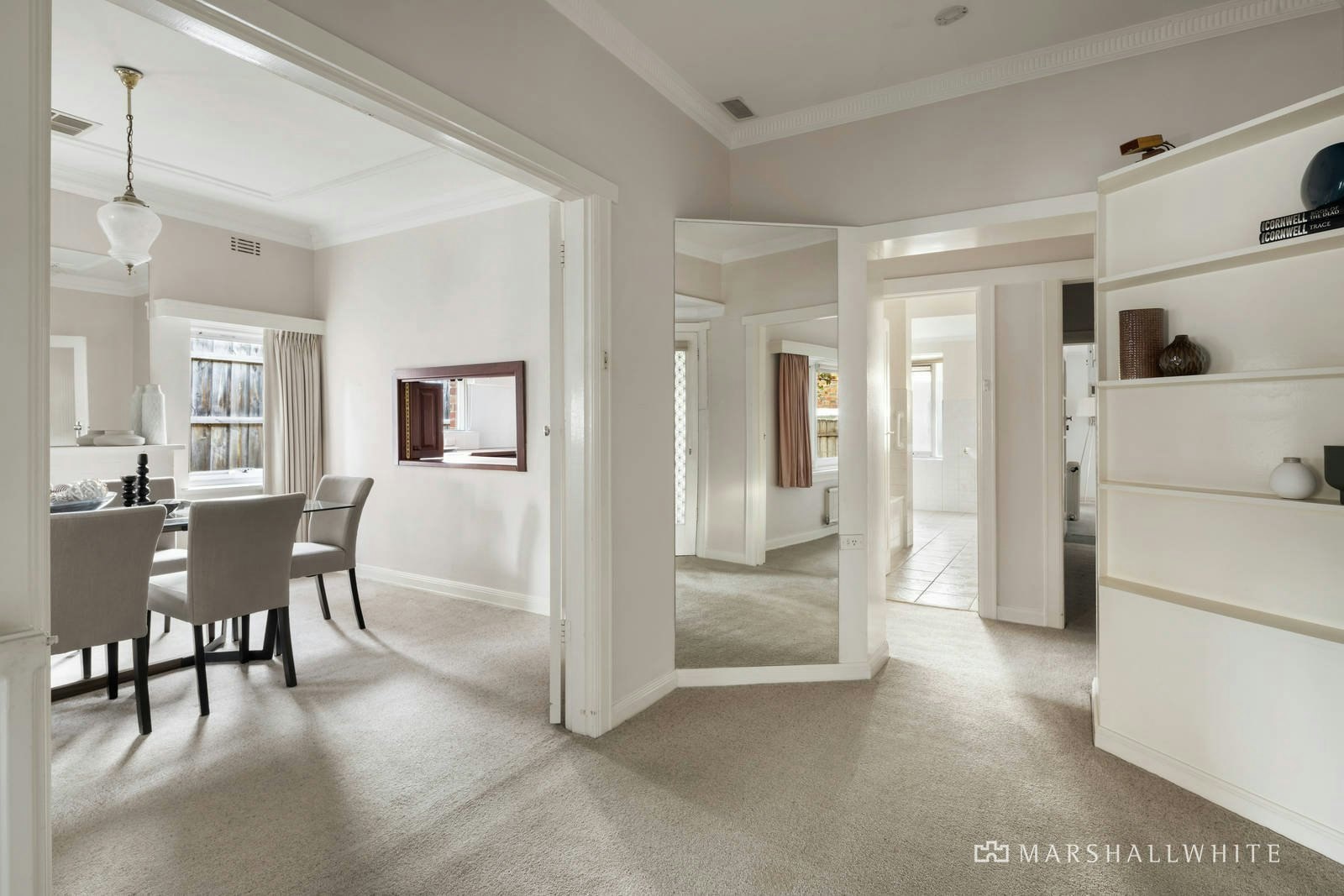 24 Ellerslie Place, Toorak, VIC