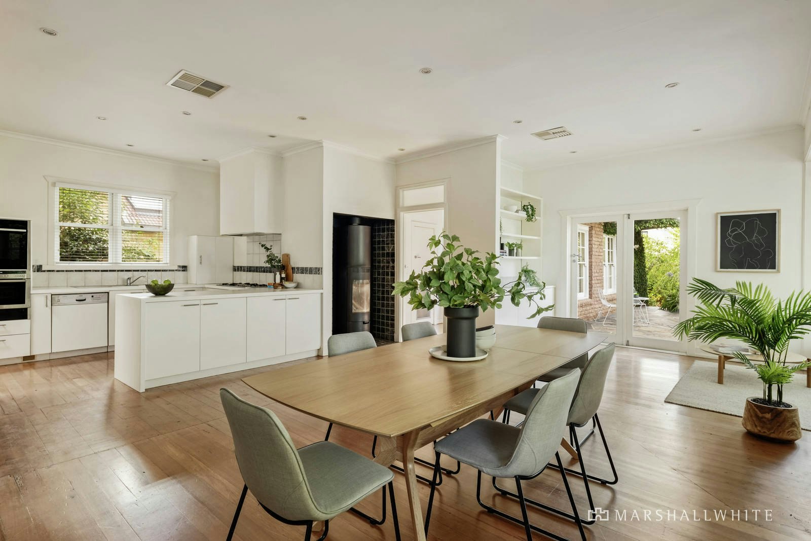 6 Myrniong Grove, Hawthorn East, VIC