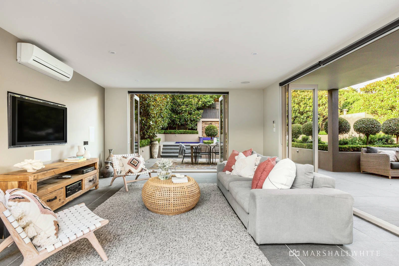 13 Pine Avenue, Camberwell, VIC