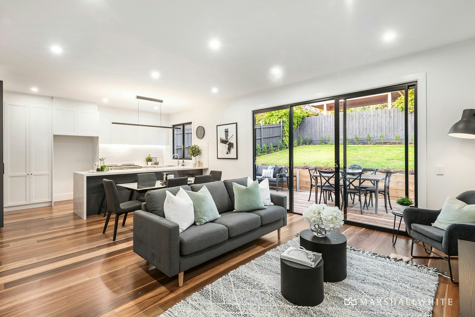 1 Bickleigh Court, Glen Iris, VIC