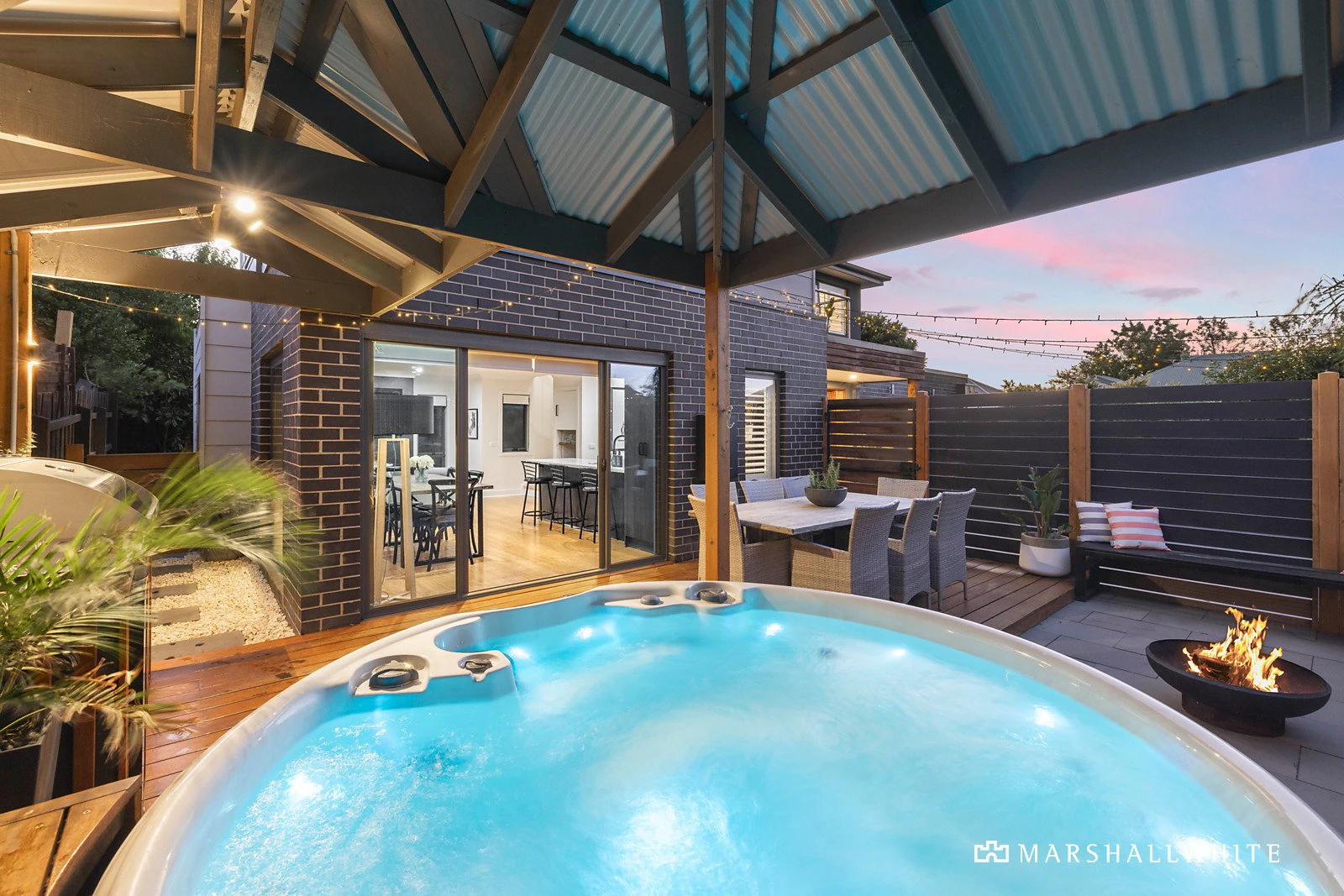 10a Seaview Avenue, Mornington, VIC