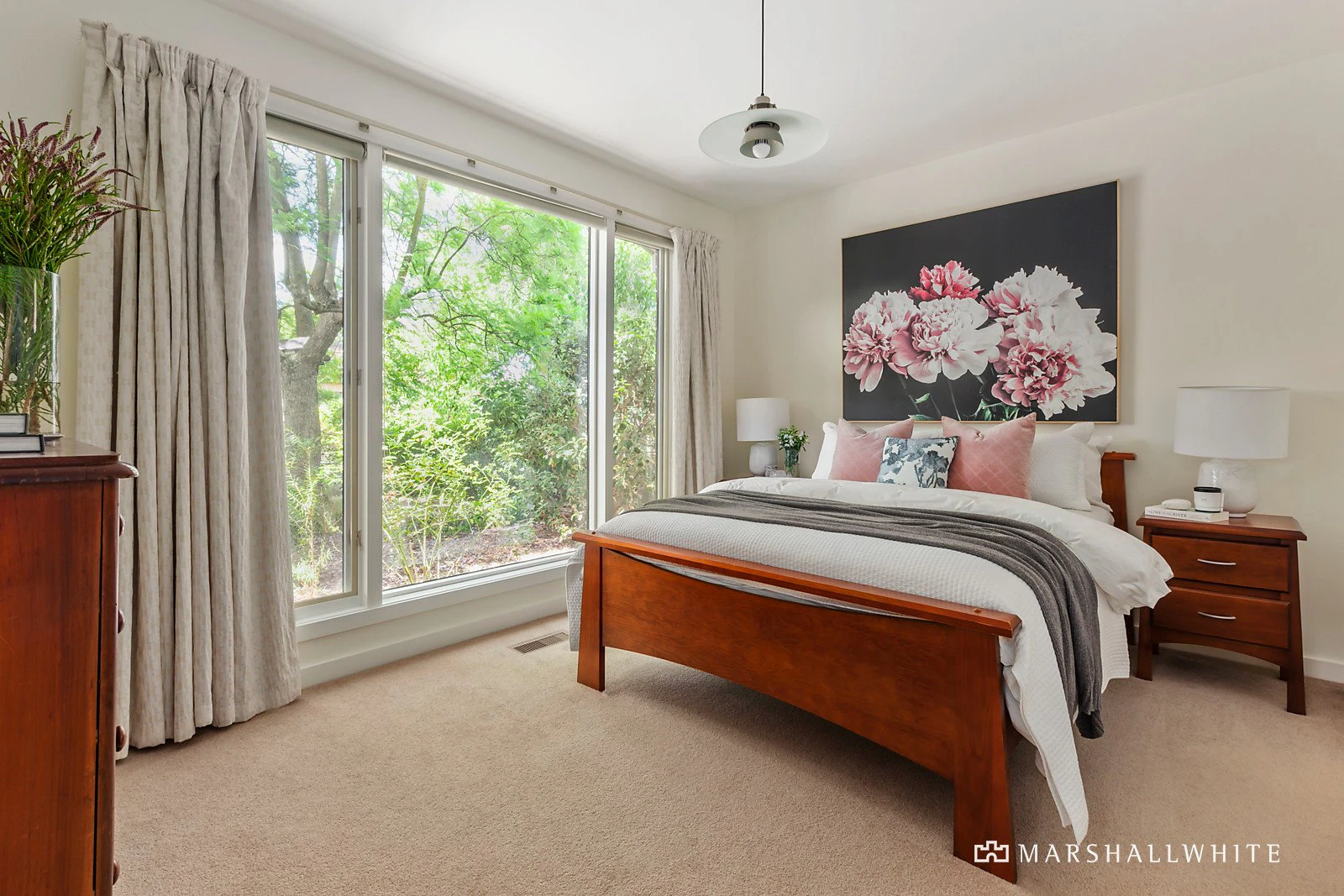 12 Queens Parade, Glen Iris, VIC