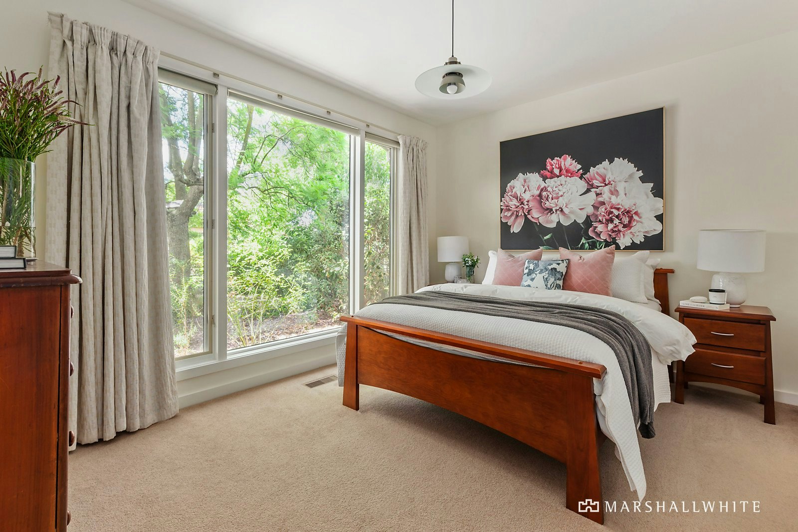 12 Queens Parade, Glen Iris, VIC