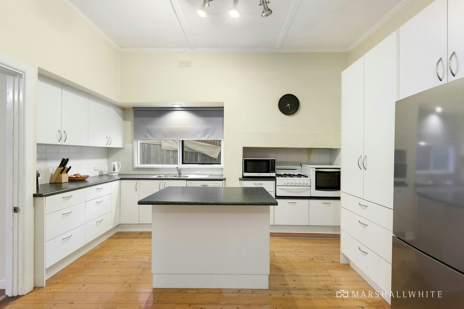 23 Somerset Road, Glen Iris, VIC