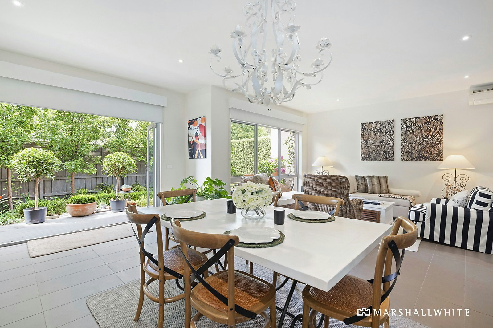 3/8 Pitt Street, Mornington, VIC