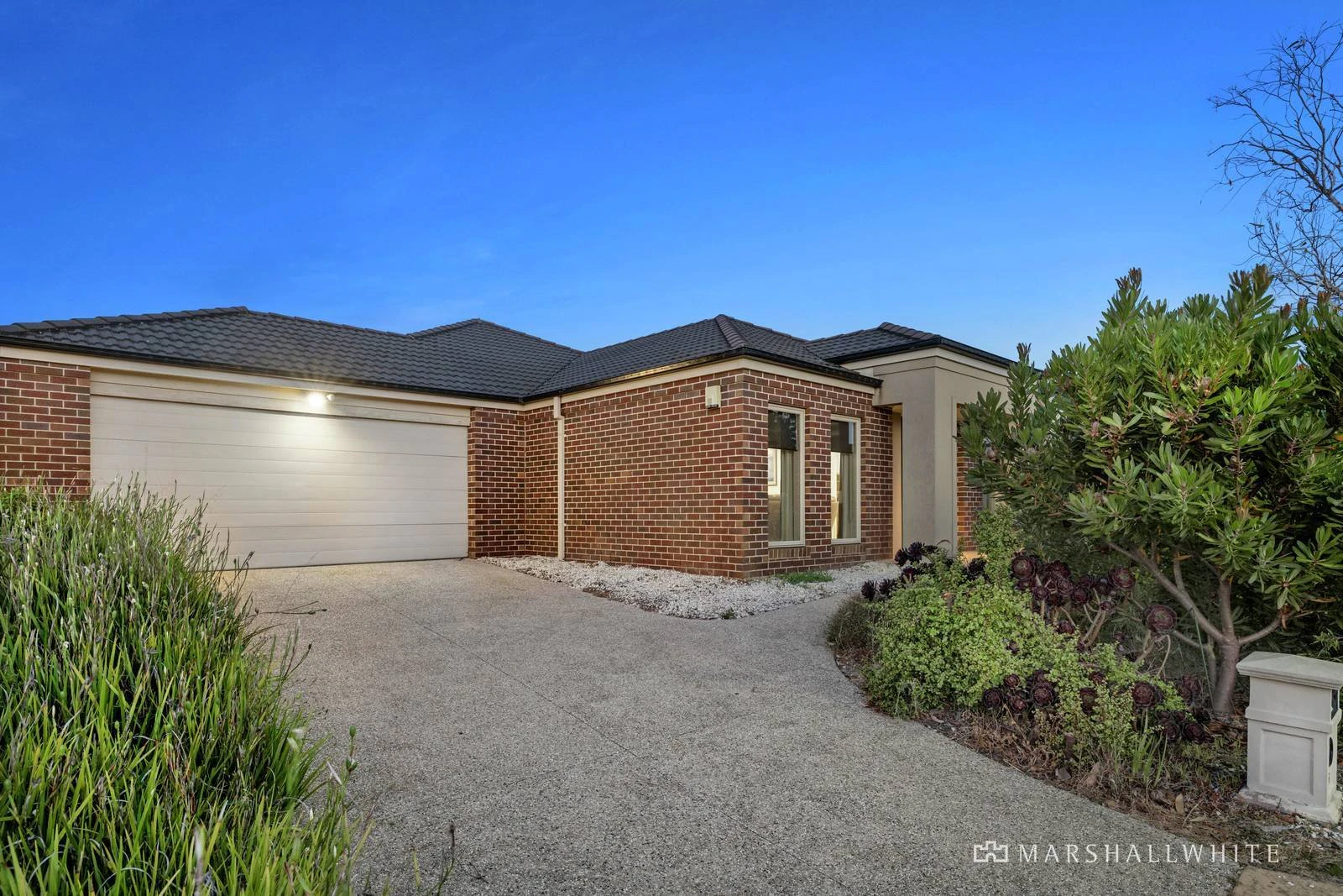 6 Whitsunday Court, Mount Martha, VIC