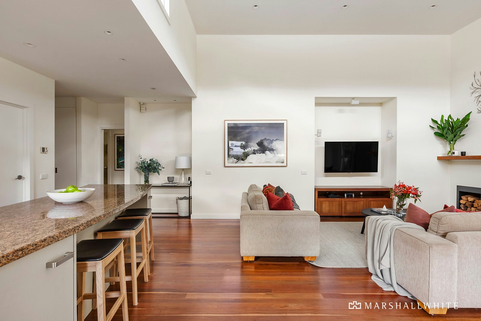 12 Queens Parade, Glen Iris, VIC