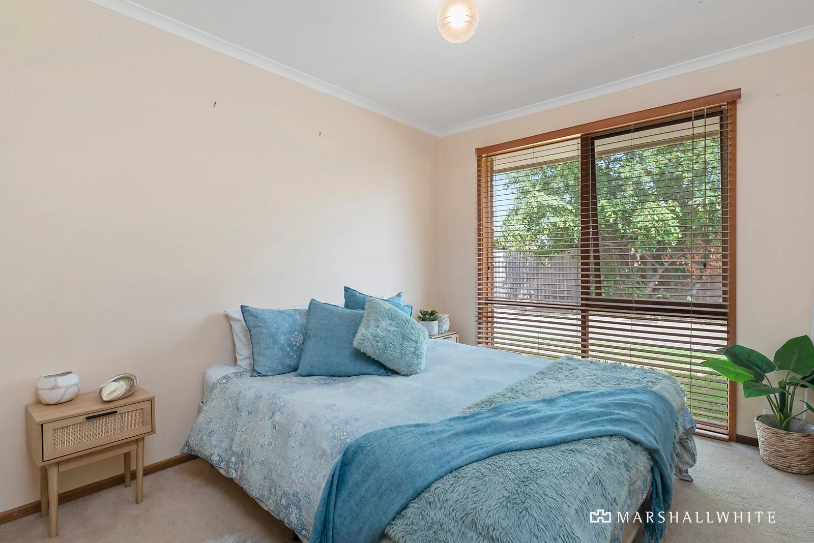 2/3 Ruth Road, Mornington, VIC