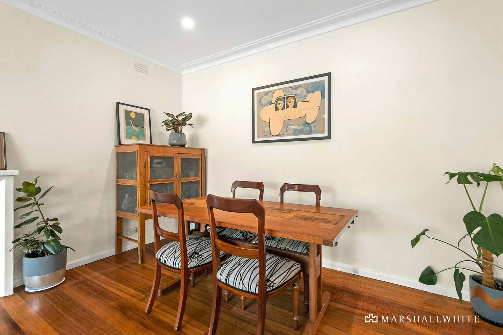2/11 Kingfield Court, Camberwell, VIC
