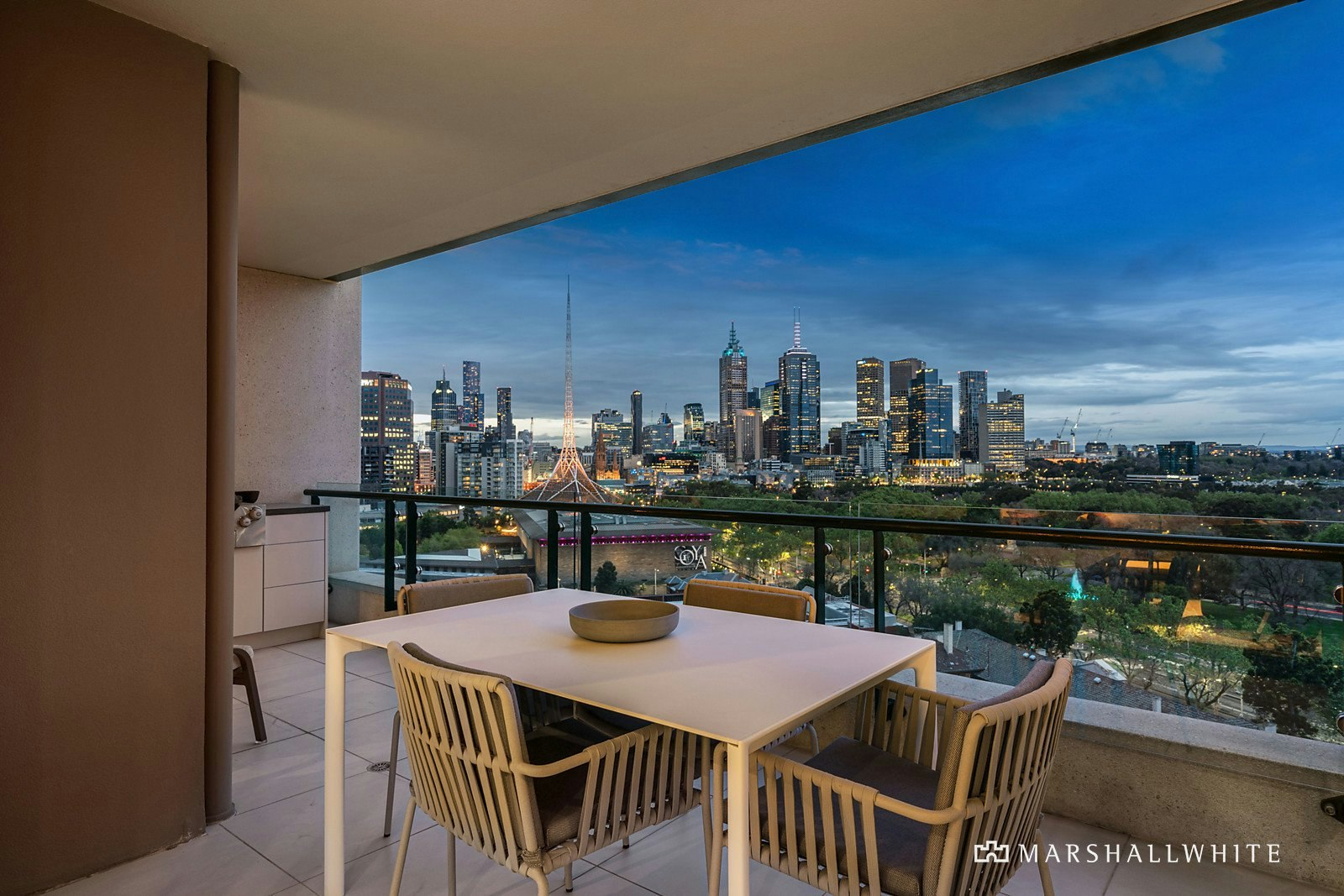 1608/250 St Kilda Road, Melbourne, VIC