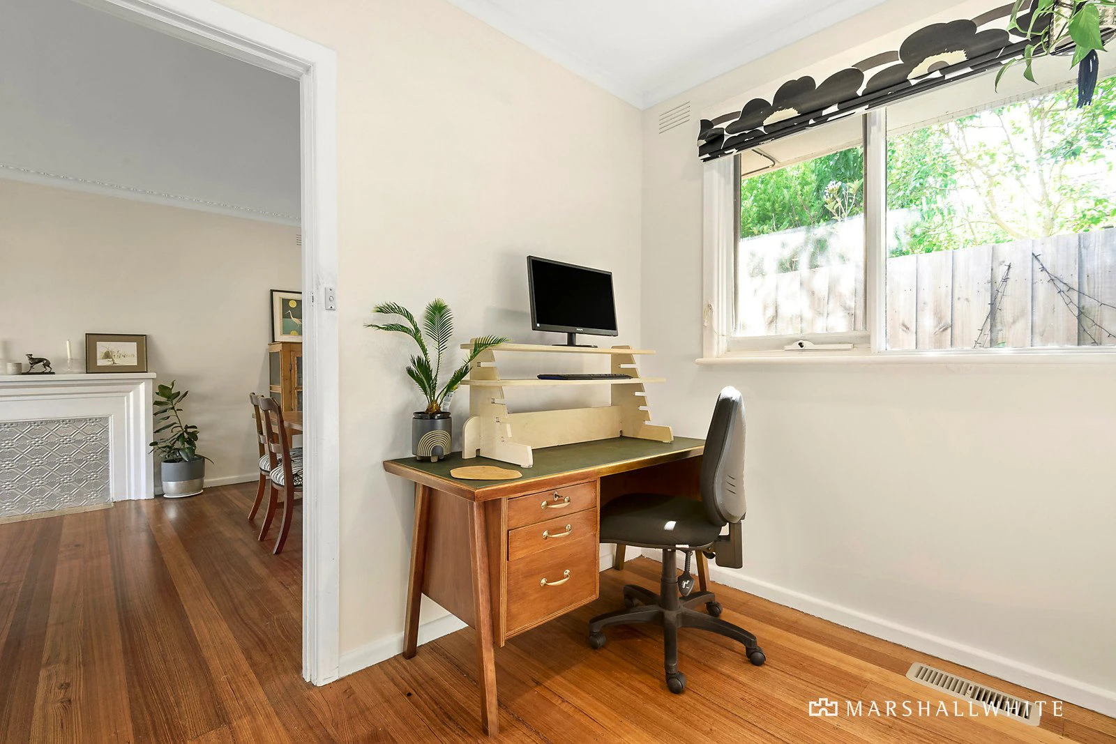 2/11 Kingfield Court, Camberwell, VIC