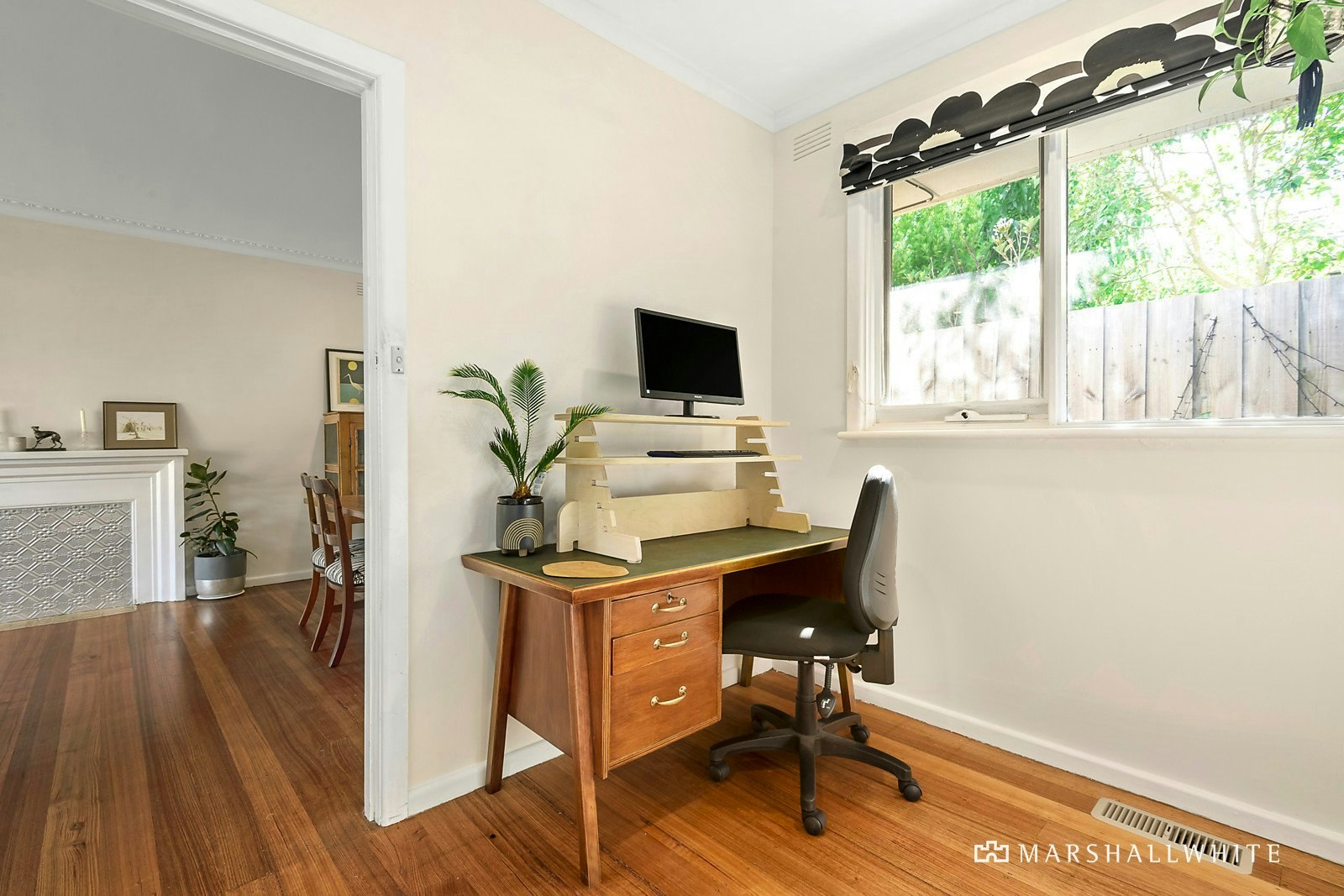 2/11 Kingfield Court, Camberwell, VIC