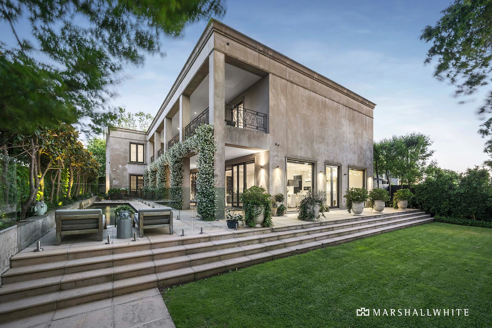 39 Clendon Road, Toorak, VIC