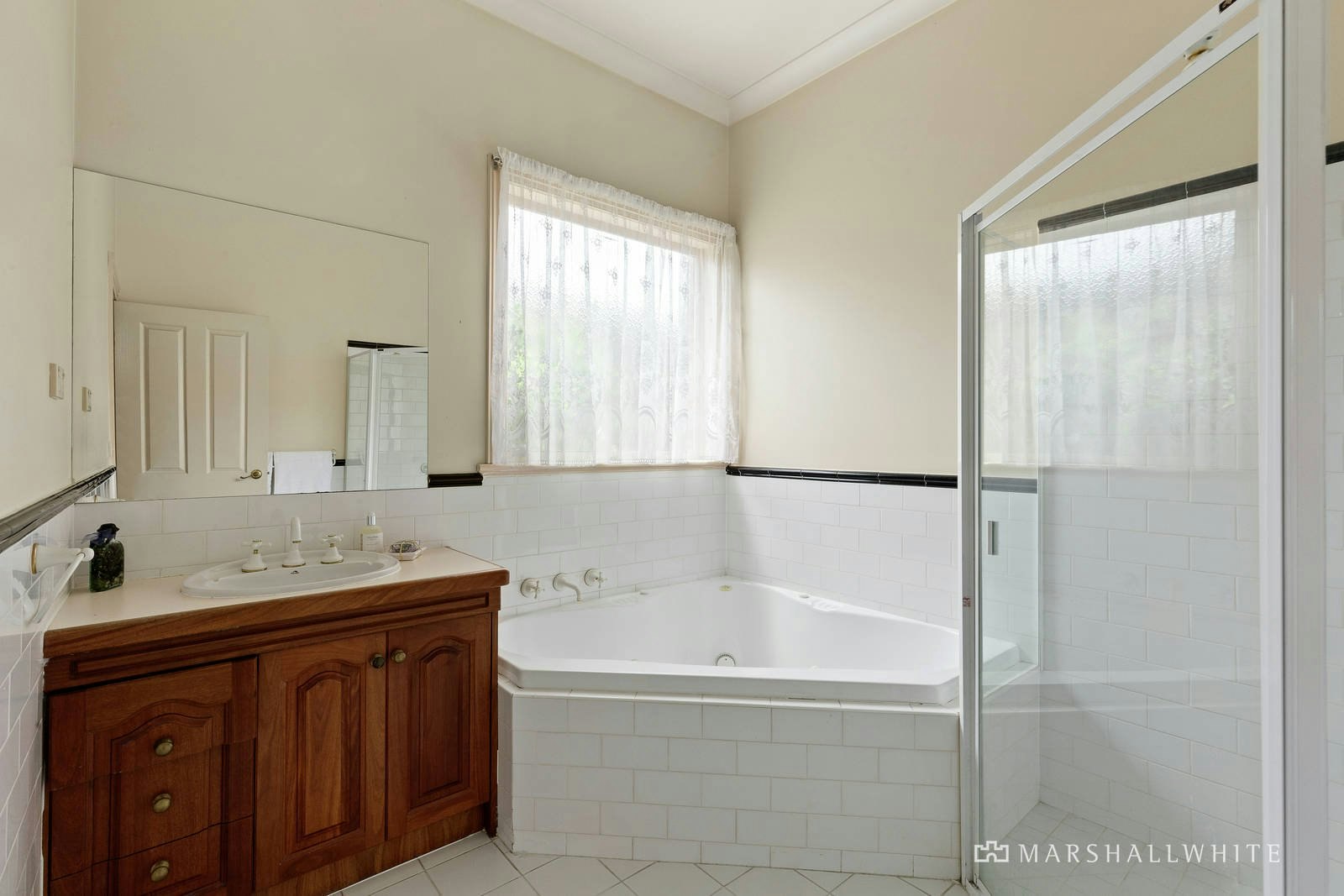 1/4 Repton Road, Malvern East, VIC