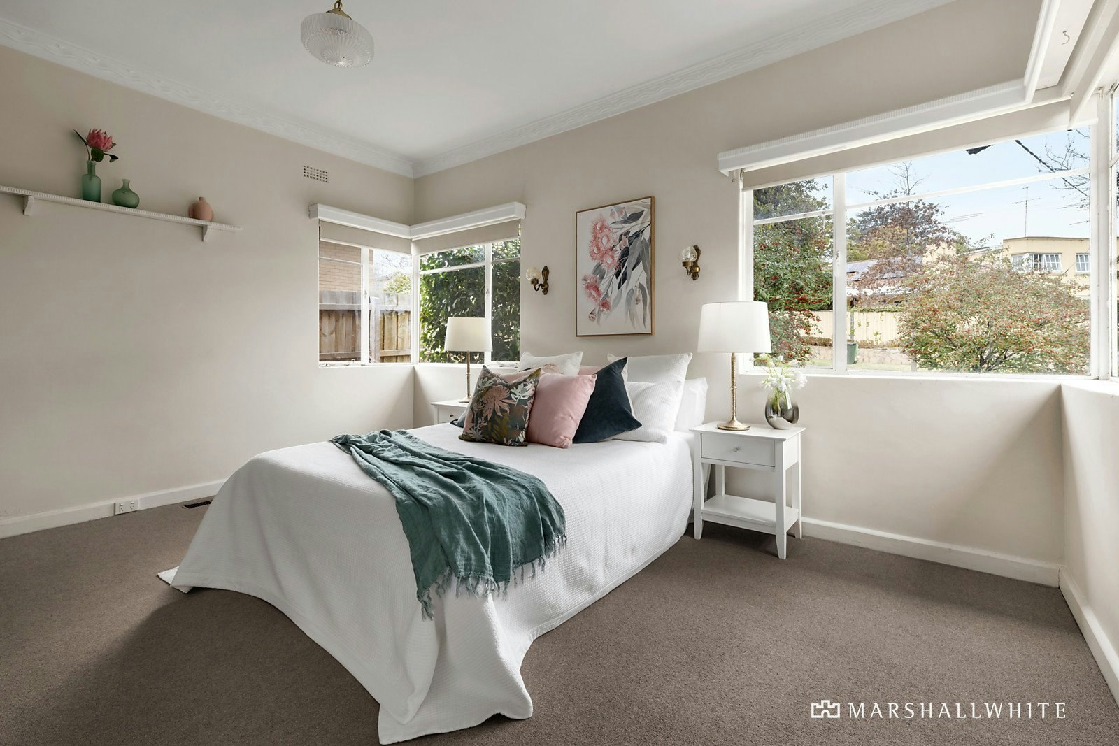 33 Baker Avenue, Kew East, VIC