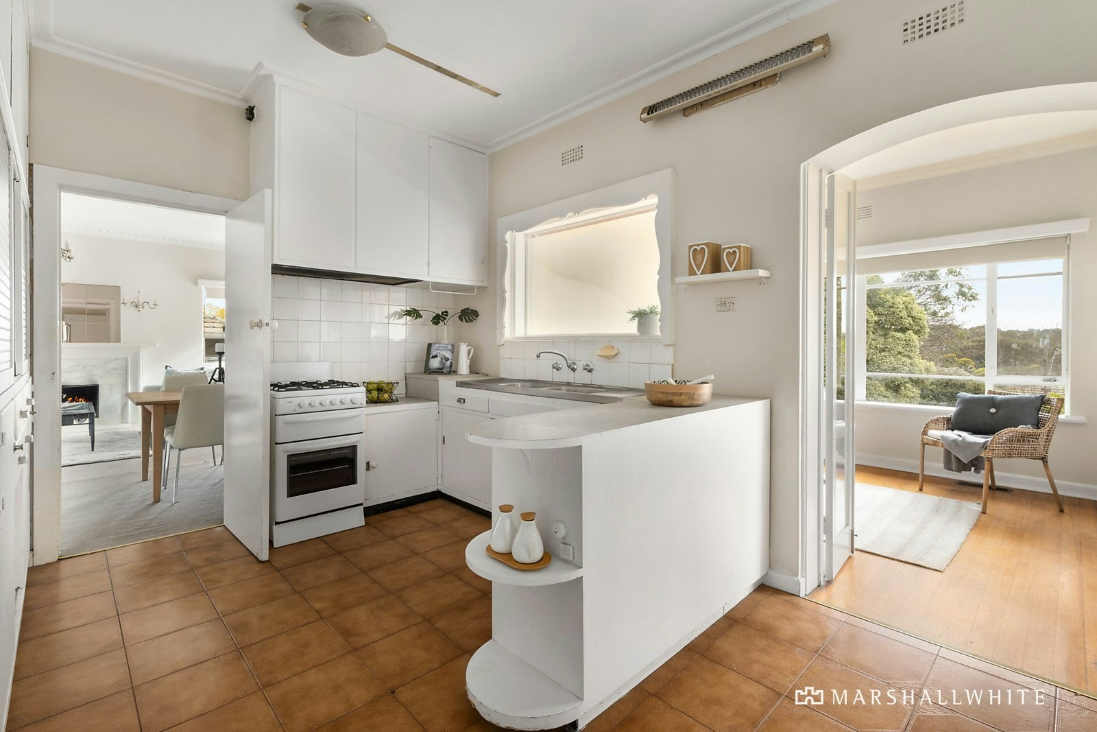 33 Baker Avenue, Kew East, VIC