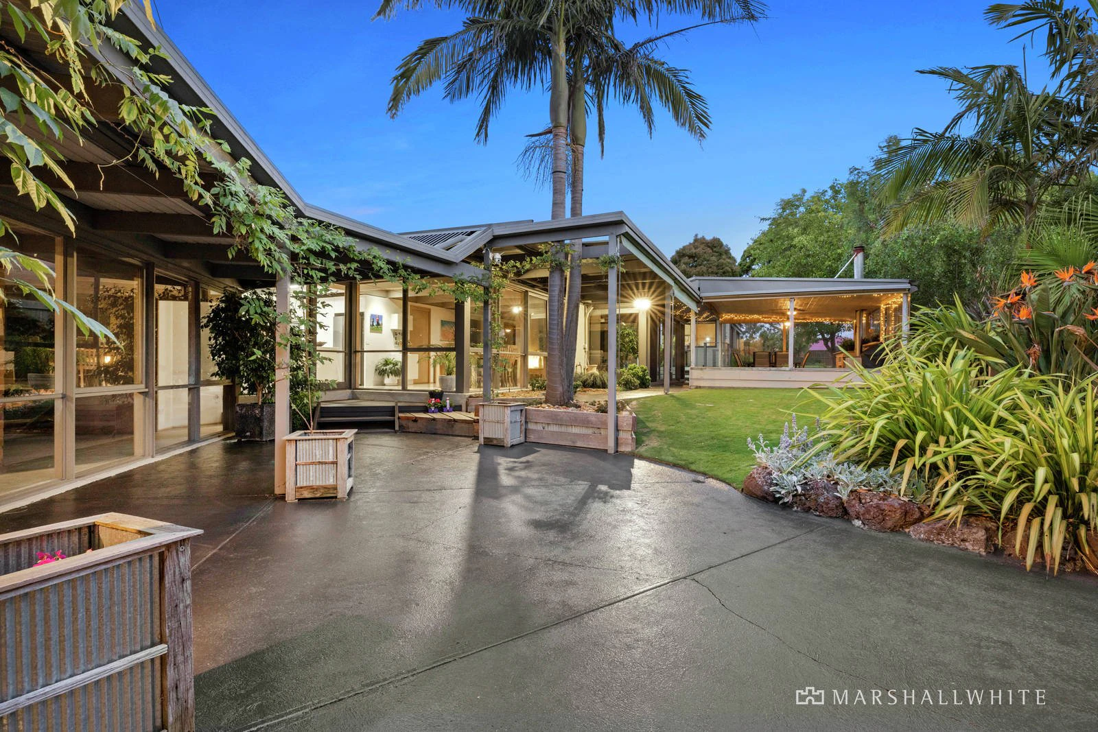 75 Woodside Avenue, Frankston South, VIC