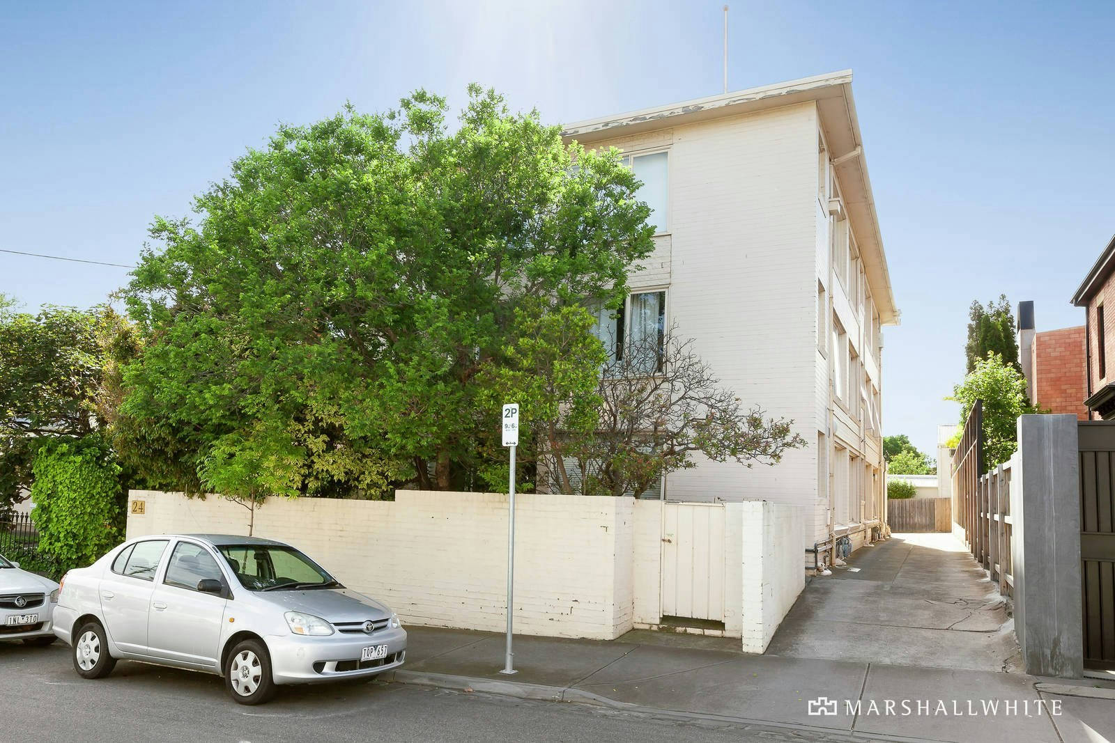 6/24 Hawksburn Road, South Yarra, VIC