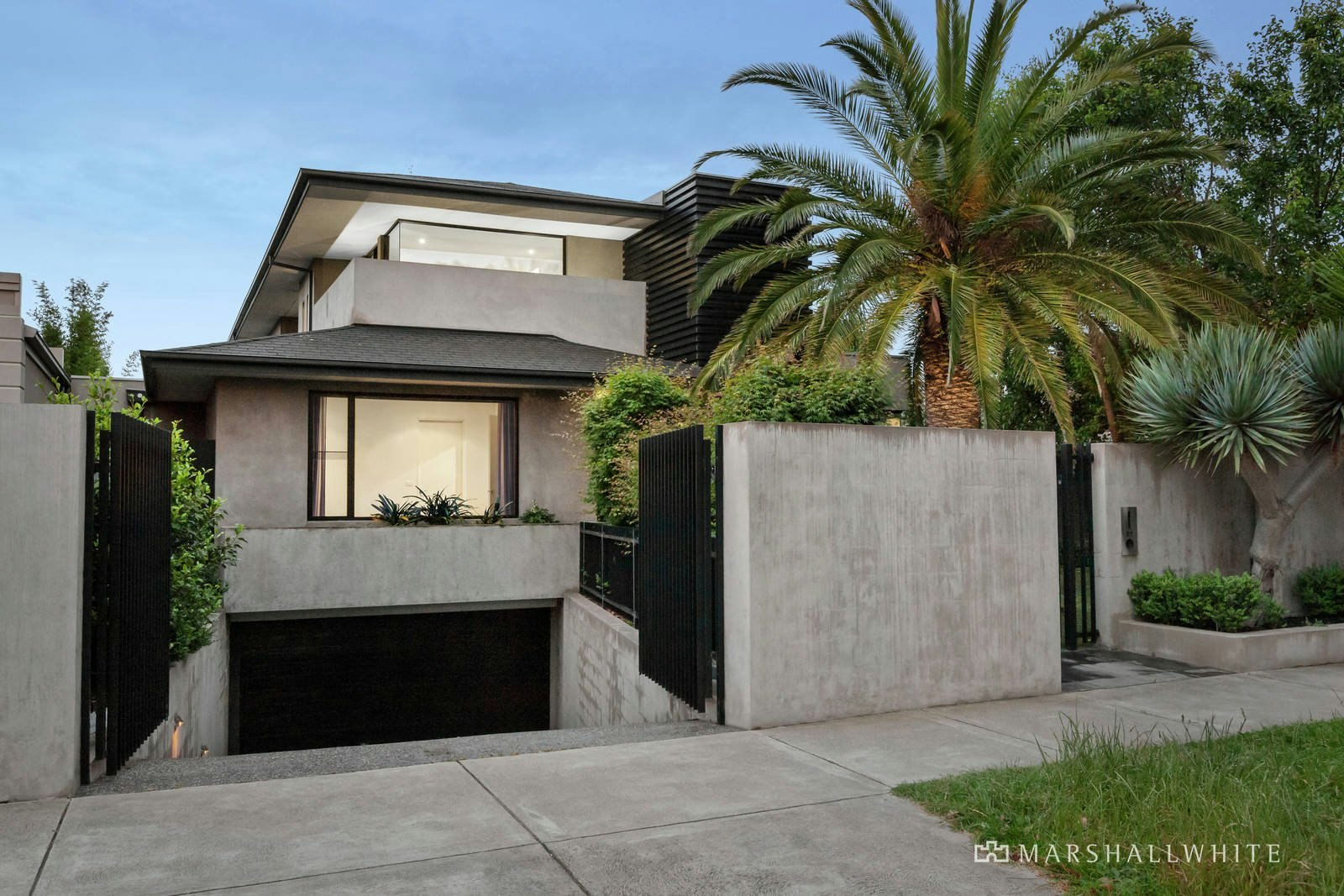 91 South Road, Brighton, VIC