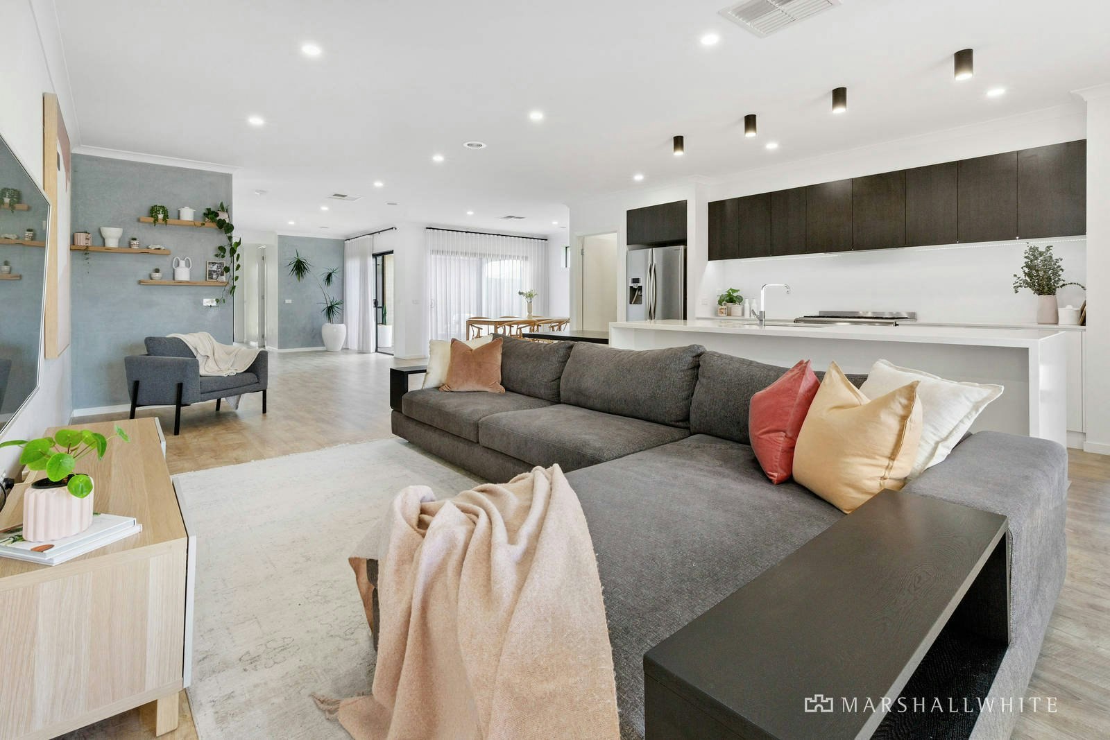 1 Bindarri Grove, Botanic Ridge, VIC