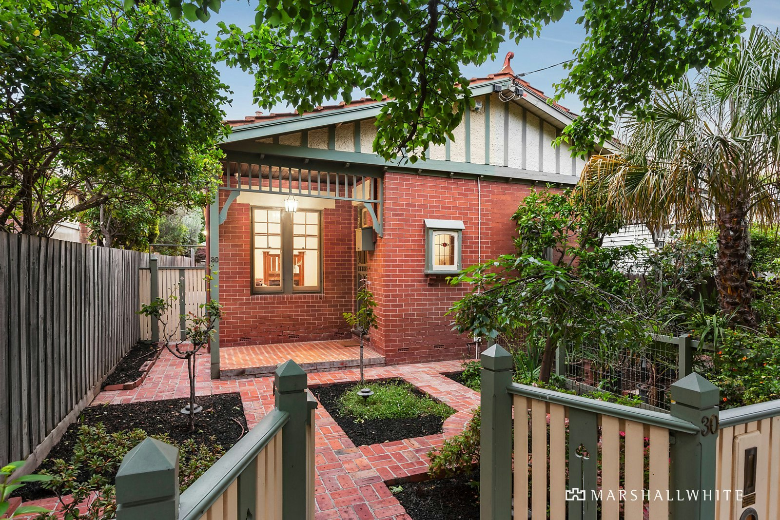 30 Harts Parade, Hawthorn East, VIC