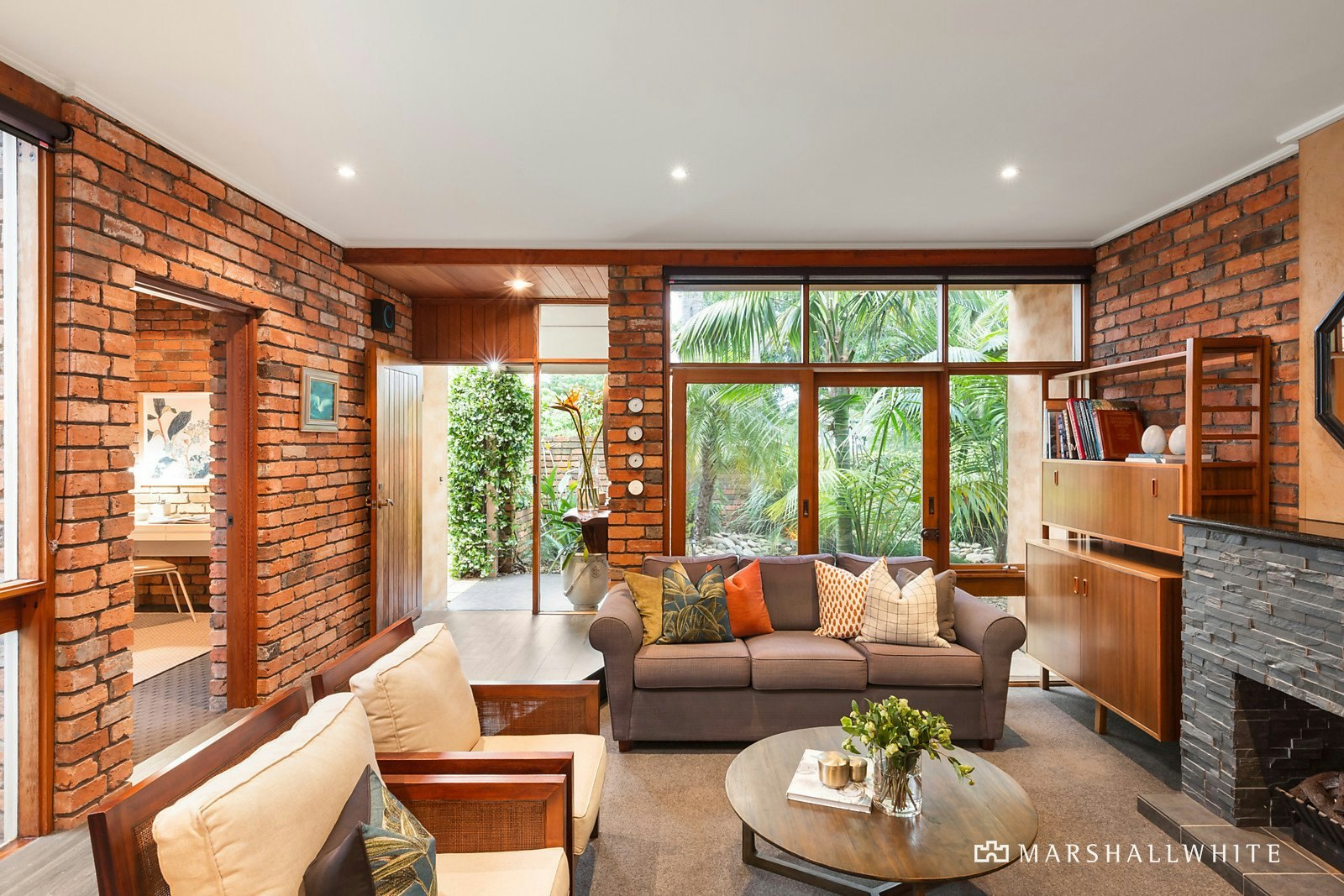 17 Dixon Street, Malvern, VIC